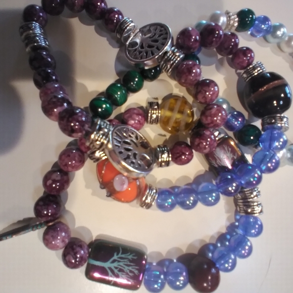 Boho Tree of Life Stretch Bead Bracelets 🌼 - Picture 10 of 10